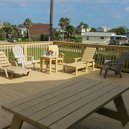 Private Beach -- Away From The Crowds - Ocean Views -Short Drive To Moody Gardens, Schlitter Bahn, Pleasure Pier Galveston Exterior foto